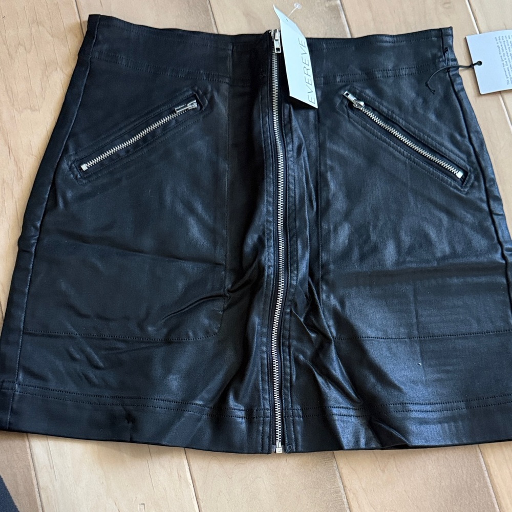 Cloth & Stone Black Mini Skirt with Zipper Accents